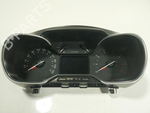 Used Instrument cluster CITROËN C3 III (SX) 1.2 PureTech 82 (83 hp) 31847167