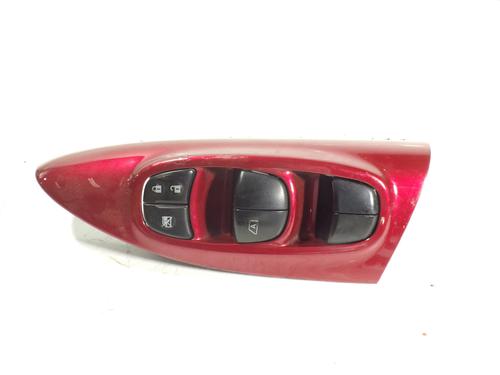 Used Left front window switch Left front window switch NISSAN JUKE (F15) 1.2 DIG-T (115 hp) 9724880 9724880