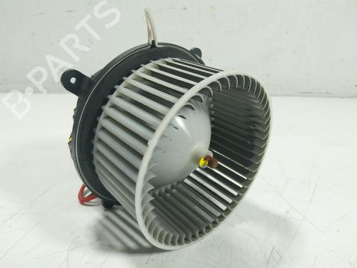 Used Heater blower motor Heater blower motor MERCEDES-BENZ VITO Van (W447) 114 CDI (447.601, 447.603, 447.605) (136 hp) 15961797 15961797