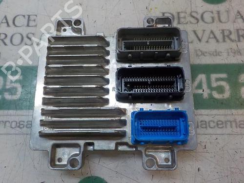 Used Engine control unit (ECU) OPEL ZAFIRA TOURER C (P12) 1.4 (75) (140 hp) 4003053