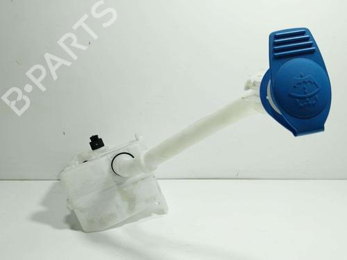 Used Windscreen washer tank Windscreen washer tank 37152215 37152215