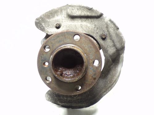 Used Left front steering knuckle BMW 1 (F20) 118 i (170 hp) 10157016