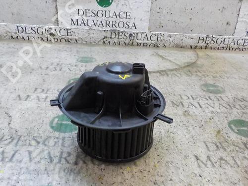 Ventilator motor SEAT LEON (1P1) 1.9 TDI (105 hp) 3856052