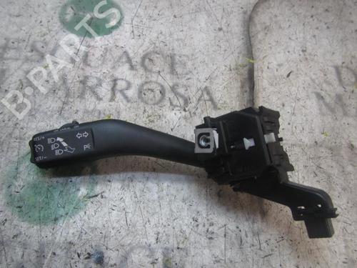 Used Steering column stalk Steering column stalk SEAT LEON (1P1) 1.9 TDI (105 hp) 3839014 3839014