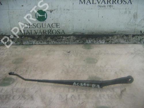 Used Front windshield wiper arm Front windshield wiper arm NISSAN ALMERA I Hatchback (N15) 2.0 GTi (143 hp) 4032532 4032532