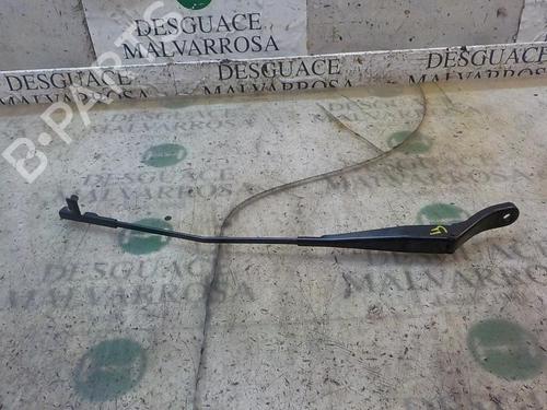 Used Front windshield wiper arm Front windshield wiper arm 3850263 3850263