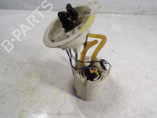 Used Fuel pump BMW 3 Touring (F31) 325 d (218 hp) 9664250
