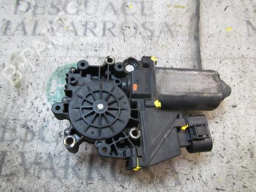 Used Right front window motor AUDI A4 B5 (8D2) 1.9 TDI (110 hp) 3842086