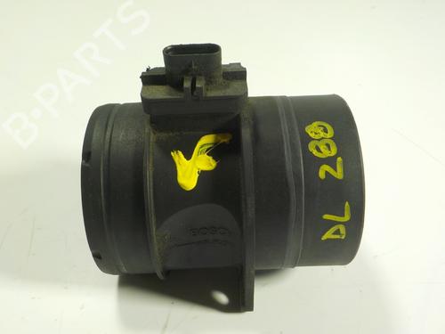 Used Mass air flow sensor Mass air flow sensor VW GOLF VI (5K1) 2.0 TDI (170 hp) 15106469 15106469