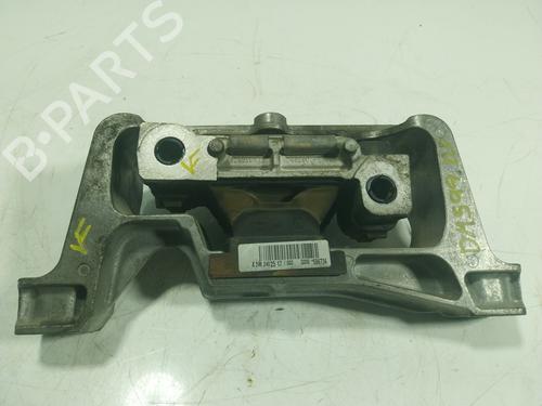 Used Engine mount MERCEDES-BENZ A-CLASS (W176) [2012-2018]  16873775