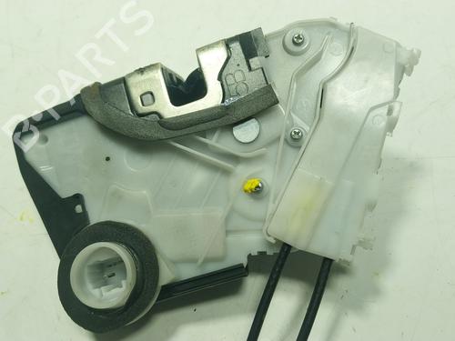 Front right lock TOYOTA YARIS (_P13_) 1.5 (NSP131_) | BP28213788C97 