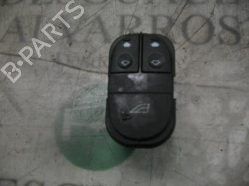 Used Left front window switch Left front window switch FORD MONDEO I (GBP) 1.8 i 16V (115 hp) 3750391 3750391