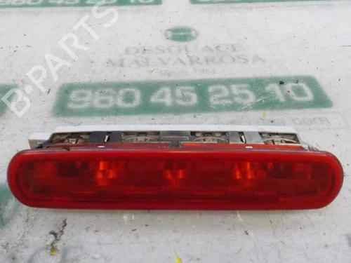Used Rear center light Rear center light FIAT DOBLO Cargo (263_) 1.3 D Multijet (90 hp) 10968980 10968980