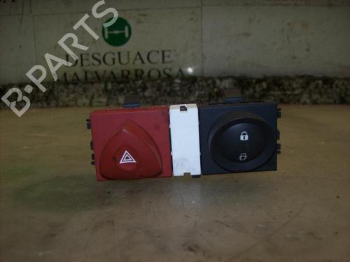 Advarselsbryter Advarselsbryter RENAULT MEGANE II Coupé-Cabriolet (EM0/1_) [2003-2010] 3775455 3775455