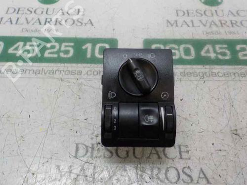 Used Headlight switch Headlight switch OPEL CORSA C (X01) 1.3 CDTI (F08, F68) (70 hp) 4465846 4465846