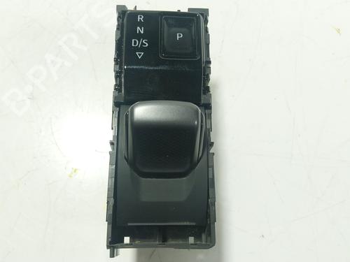 Used Gear lever SEAT LEON Sportstourer (KL8, KLD) 1.5 eTSI (150 hp) 30633963