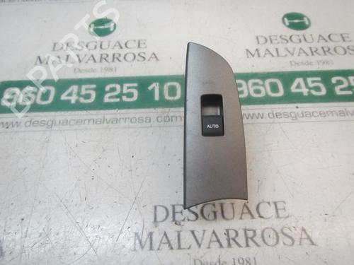 Used Right rear window switch Right rear window switch LEXUS IS II (_E2_) 220d (ALE20) (177 hp) 3880225 3880225