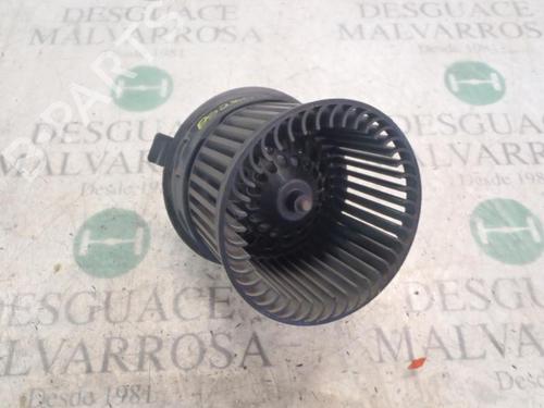 Used Heater blower motor PEUGEOT 308 I (4A_, 4C_) 1.6 HDi (109 hp) 3804052