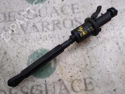Used Clutch slave cylinder PEUGEOT 308 I (4A_, 4C_) 1.6 HDi (90 hp) 14273146