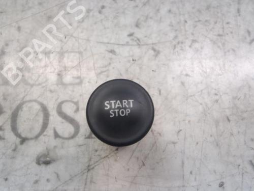 Elektronische module RENAULT MEGANE III Hatchback (BZ0/1_, B3_) 1.5 dCi (86 hp) 3806961