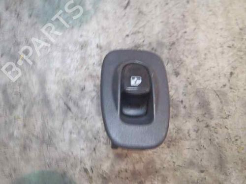 Used Right rear window switch Right rear window switch HYUNDAI ACCENT II Saloon (LC) 1.3 (86 hp) 3830920 3830920