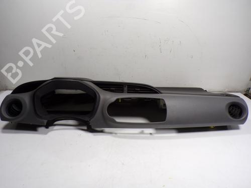 Used Dashboard Dashboard TOYOTA YARIS (_P13_) 1.0 (KSP130_, KSP130) (69 hp) 13541983 13541983