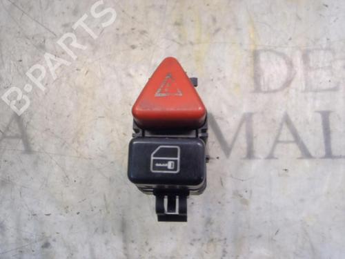 Used Warning switch Warning switch MERCEDES-BENZ A-CLASS (W168) A 170 CDI (168.008) (90 hp) 3808967 3808967
