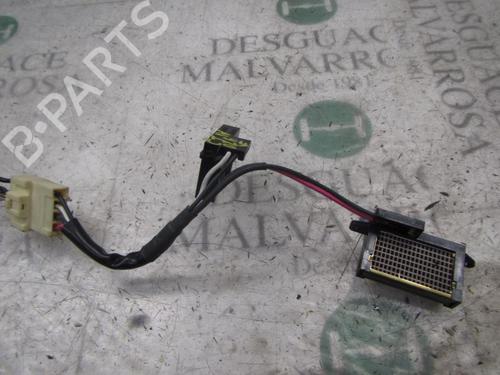 Used Heater resistor MITSUBISHI GRANDIS (NA_W) 2.0 DI-D (NA8W) (136 hp) 11643491