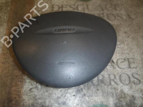 Used Driver airbag FIAT PUNTO (188_) 1.2 60 (188.030, .050, .130, .150, .230, .250) (60 hp) 3793603