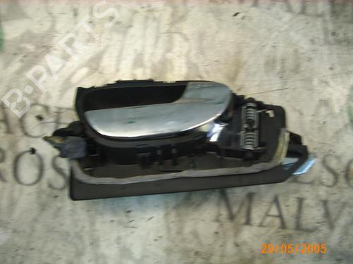 Used Front right interior door handle Front right interior door handle PEUGEOT 307 (3A/C) 1.6 16V (109 hp) 3742645 3742645