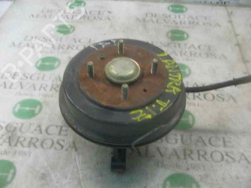 Used Left rear steering knuckle HYUNDAI LANTRA II (J-2) 1.6 16V (104 hp) 3779328