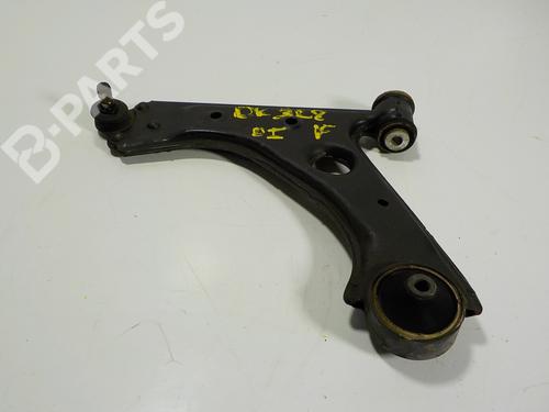 Used Left front suspension arm Left front suspension arm OPEL CORSA E (X15) 1.4 Turbo (08, 68) (101 hp) 11146324 11146324