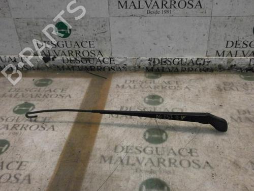 Used Front windshield wiper arm Front windshield wiper arm 3791563 3791563