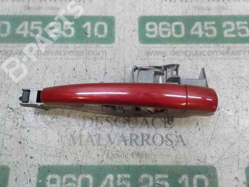 Used Rear left exterior door handle Rear left exterior door handle PEUGEOT 5008 (0U_, 0E_) 2.0 HDi 150 / BlueHDi 150 (150 hp) 4829196 4829196