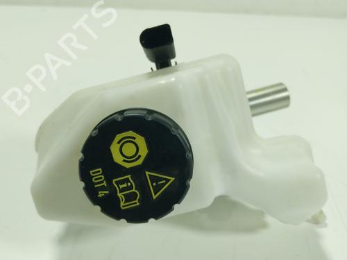 Brake master cylinder VW CADDY V Box Body/MPV (SBA, SBH) 2.0 TDi | BP28380602M77 - Image 3