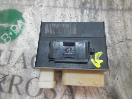 Módulo eletrónico Módulo eletrónico CITROËN C5 III (RD_) 1.6 HDi 110 (RD9HZC) (109 hp) 4009686 4009686