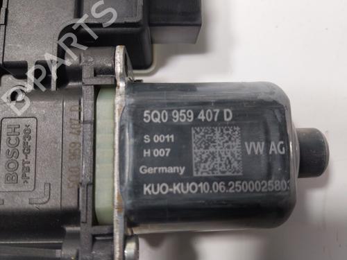 Left rear window motor SEAT LEON Sportstourer (KL8, KLD) | BP29543168E23