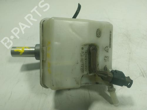 Brake master cylinder PEUGEOT 3008 I MPV (0U_) 1.6 BlueHDi 120 | BP18645243M77 