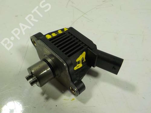 Used Electronic module Electronic module VW GOLF VII (5G1, BQ1, BE1, BE2) 1.5 TSI (130 hp) 40098605 40098605