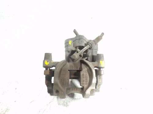 Venstre bremsekaliber bag AUDI A3 Sportback (8VA, 8VF) 2.0 TDI (150 hp) 11553928