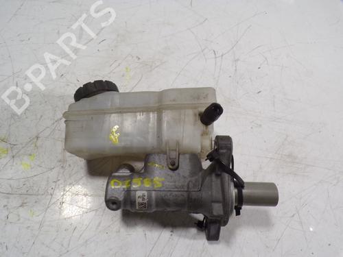Used Brake master cylinder Brake master cylinder DACIA DUSTER (HS_) [2010-2018] 9215105 9215105