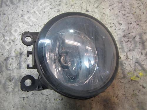 Used Right front fog light Right front fog light RENAULT SCÉNIC II (JM0/1_) 1.9 dCi (JM0G, JM12, JM1G, JM2C) (120 hp) 3833621 3833621