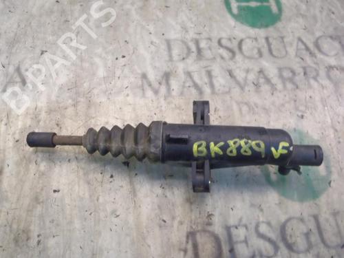 Used Clutch slave cylinder Clutch slave cylinder CITROËN JUMPER I Van (244) 2.8 HDi (128 hp) 14269836 14269836