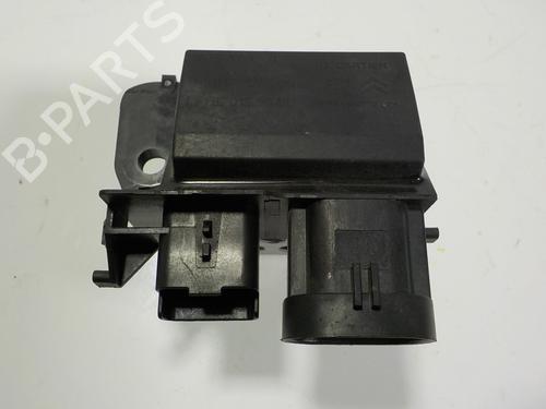 Used Heater resistor Heater resistor PEUGEOT 2008 II (UD_, US_, UY_, UJ_, UR_, UC_) [2019-2026] 12508920 12508920