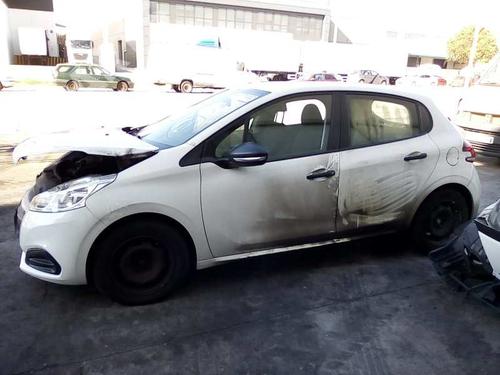 Windscreen washer tank PEUGEOT 208 I (CA_, CC_) 1.6 HDi / BlueHDi 75 | BP7412552C113  - Image 7