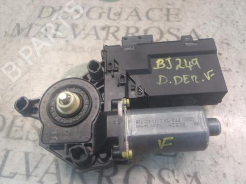 Rudehejsemotor forskærm højre Rudehejsemotor forskærm højre PEUGEOT 307 (3A/C) [2000-2012] 3769270 3769270