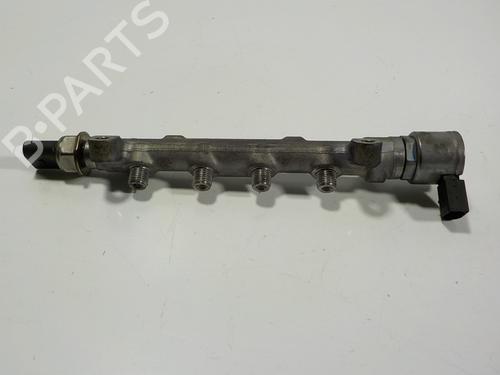 Used Injection rail Injection rail SKODA RAPID (NH3, NK3, NK6) 1.6 TDI (105 hp) 12119455 12119455
