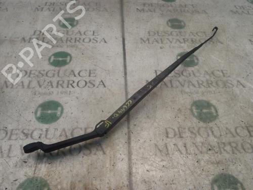 Used Front windshield wiper arm Front windshield wiper arm 3811903 3811903