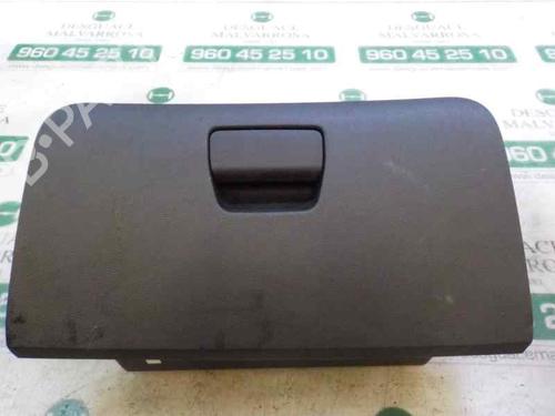 Used Glove box Glove box OPEL KARL (C16) 1.0 (75 hp) 5881258 5881258