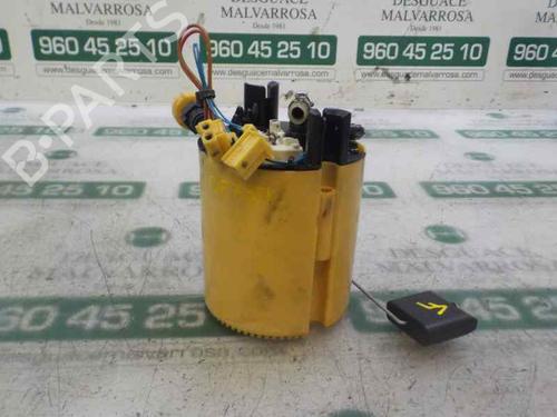 Used Fuel pump BMW 1 (E87) 118 d (143 hp) 6533383